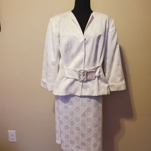 White skirt set
